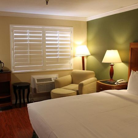 Garvey Inn Monterey Park Eksteriør bilde